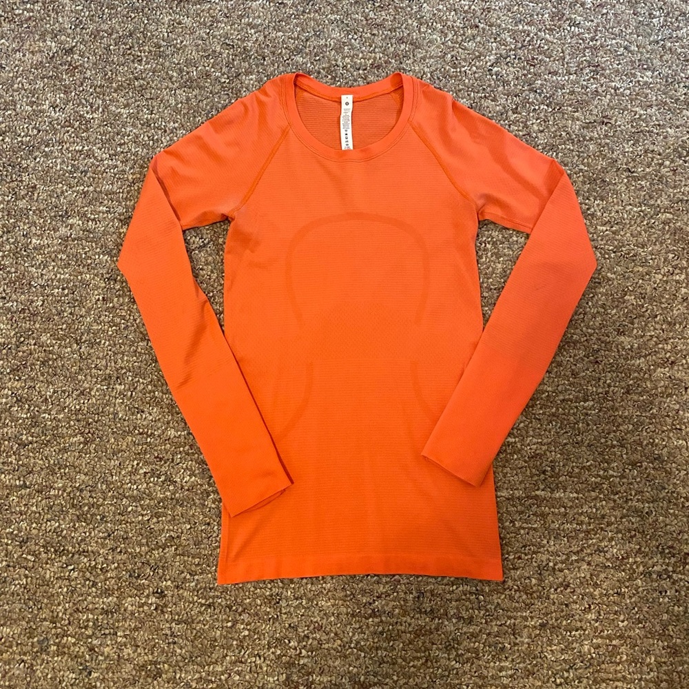 Lululemon Swiftly Tech Long Sleeve